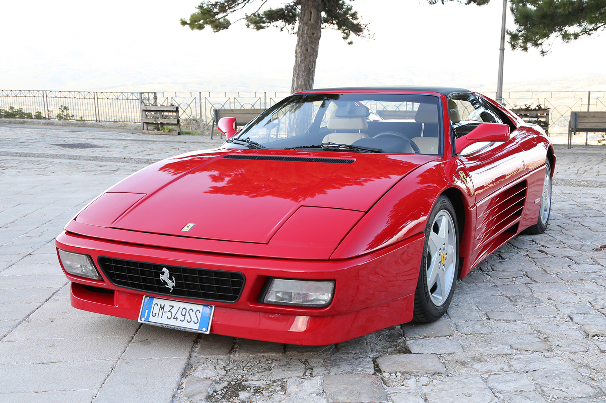 Ferari 348 日本語版と原版 取扱説明書（日本語は訂正版付属